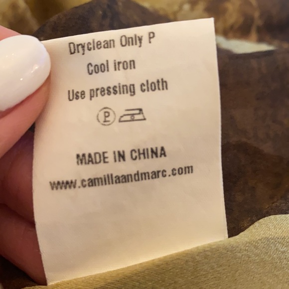 Camilla and Marc Dress | Gold | Tulip Skirt | Size XS - Picture 5 of 5